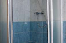 pokoj 4 sprchový kout